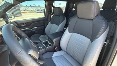 2026 Toyota Tacoma i-FORCE MAX TRD Off-Road i-FORCE MAX