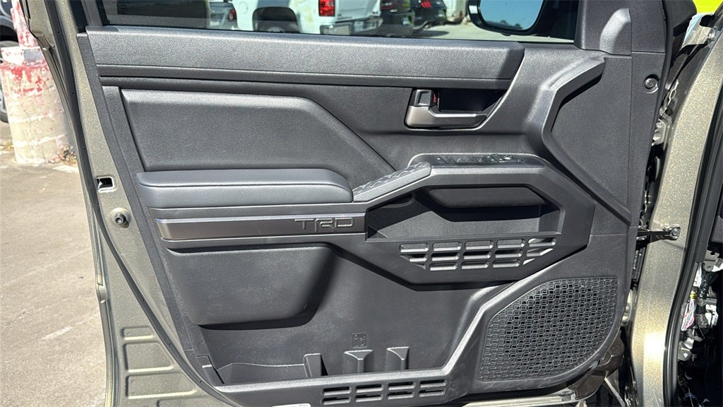 2025 Toyota Tacoma i-FORCE MAX TRD Off-Road i-FORCE MAX