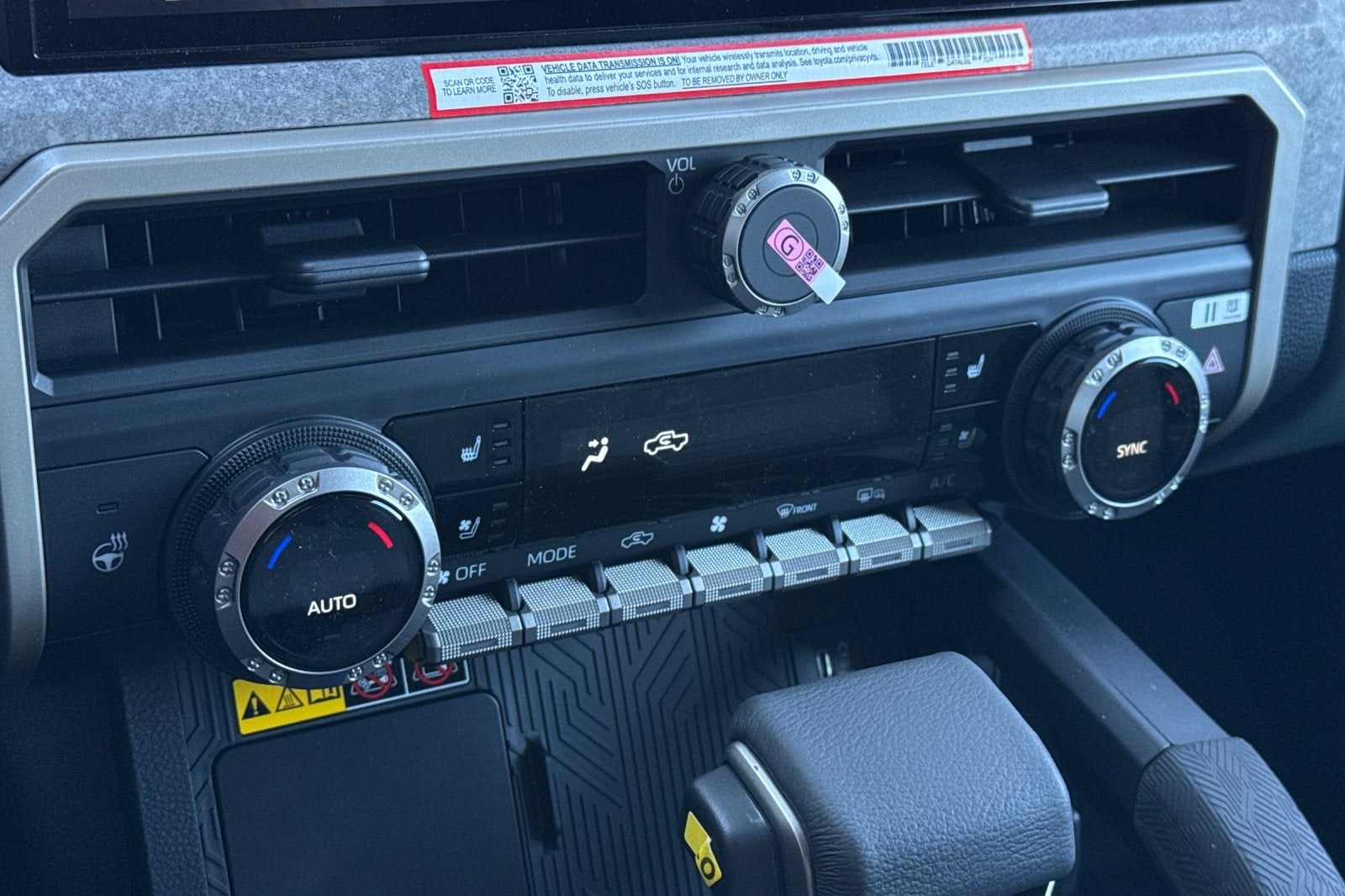 2026 Toyota Tacoma i-FORCE MAX Trailhunter