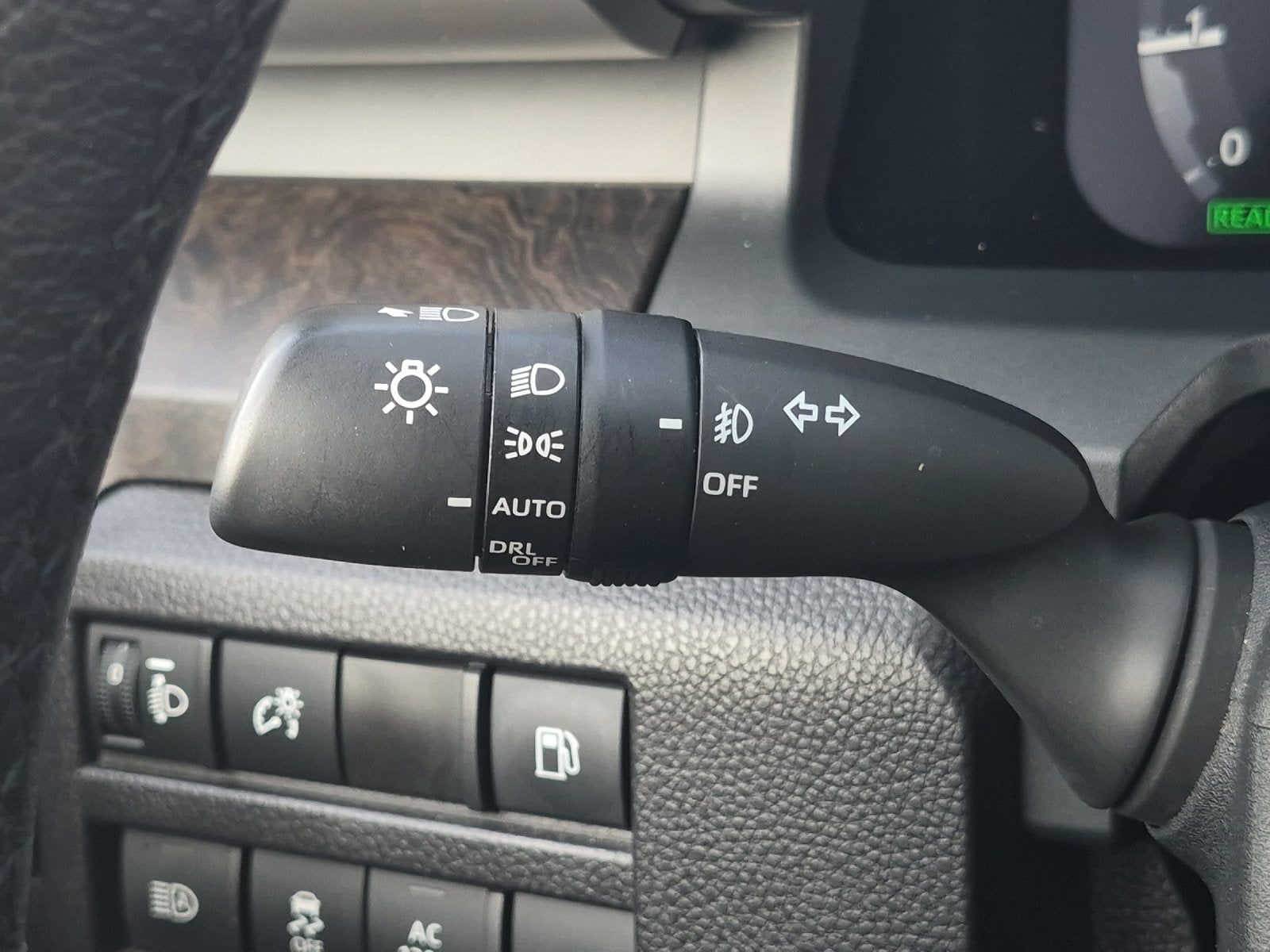2024 Toyota Tacoma i-FORCE MAX Limited