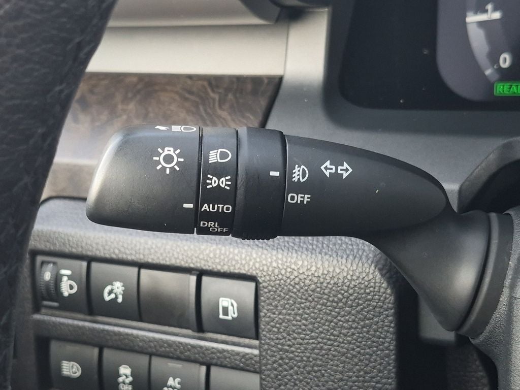 2024 Toyota Tacoma i-FORCE MAX Limited
