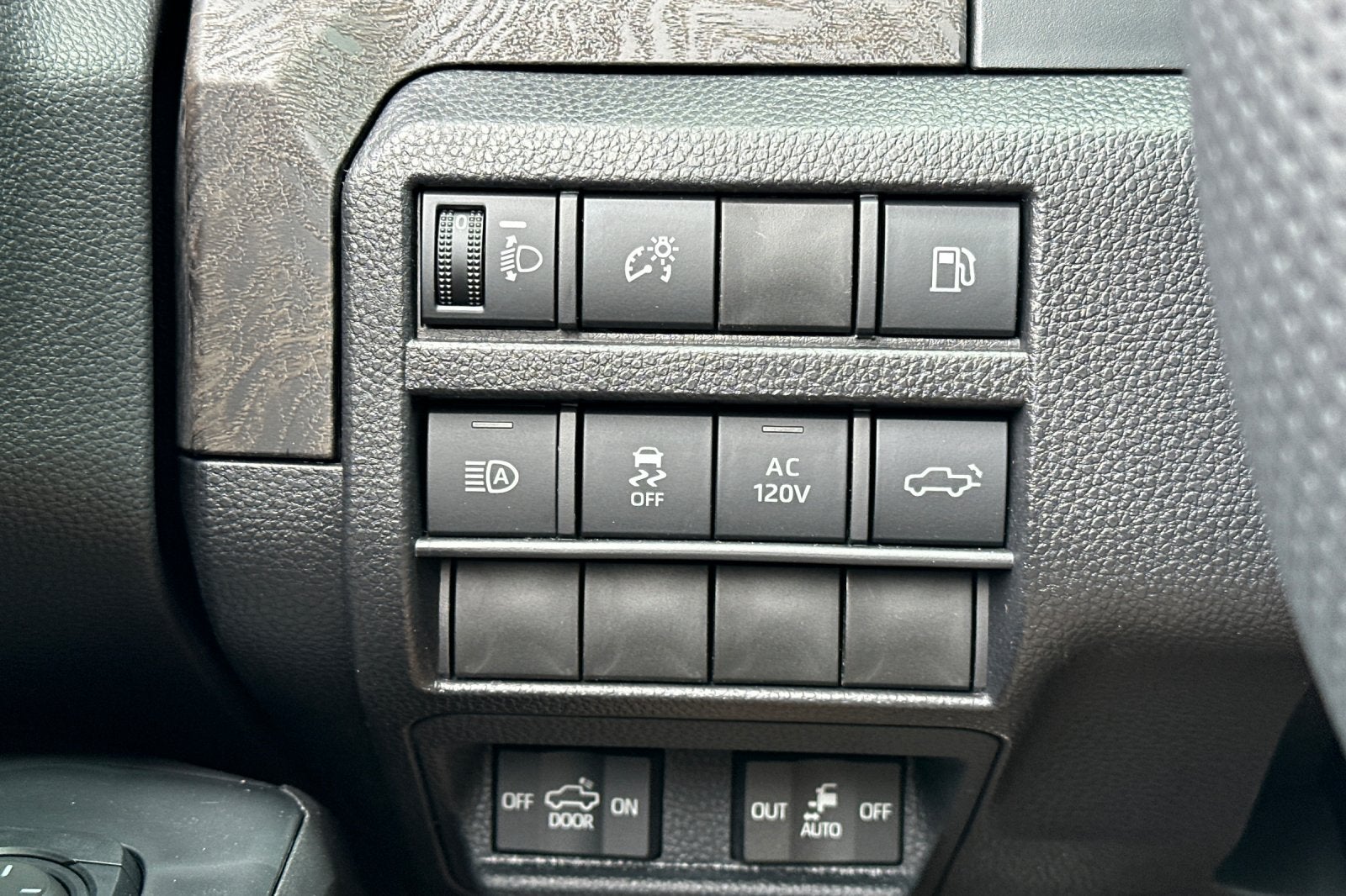 2026 Toyota Tacoma i-FORCE MAX Limited i-FORCE MAX