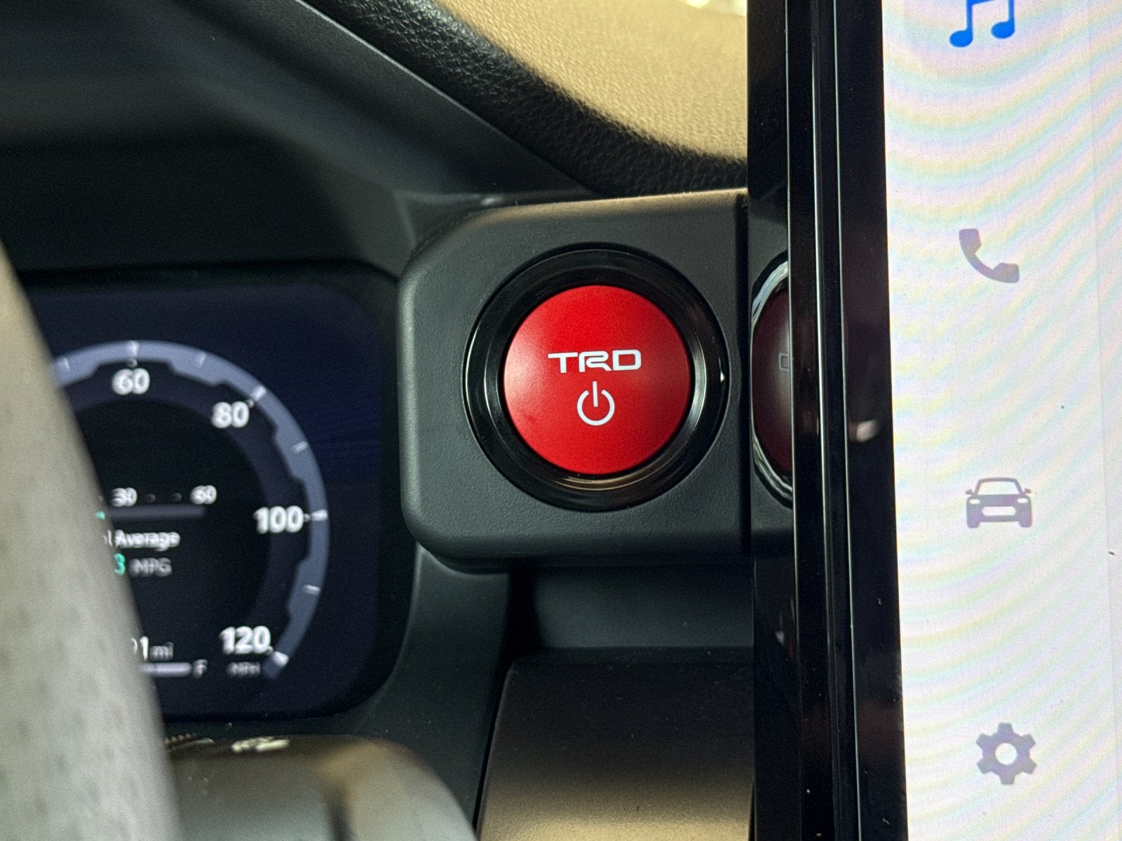 2025 Toyota Tacoma i-FORCE MAX TRD Sport