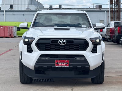 2025 Toyota Tacoma Hybrid TRD Sport