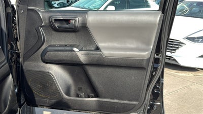 2022 Toyota TACOMA SR SR