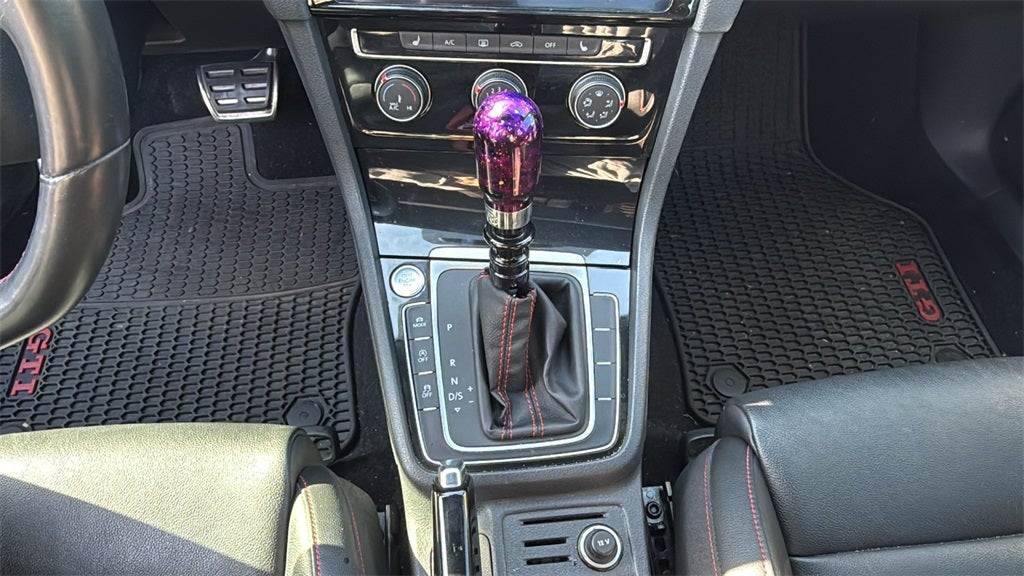 2021 Volkswagen Golf GTI Autobahn