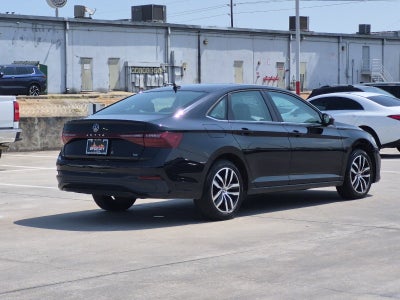 2025 Volkswagen Jetta 1.5T SE