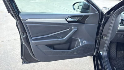 2019 Volkswagen Jetta R-Line
