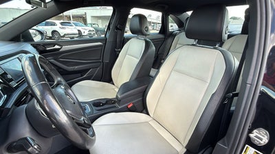 2019 Volkswagen Jetta R-Line