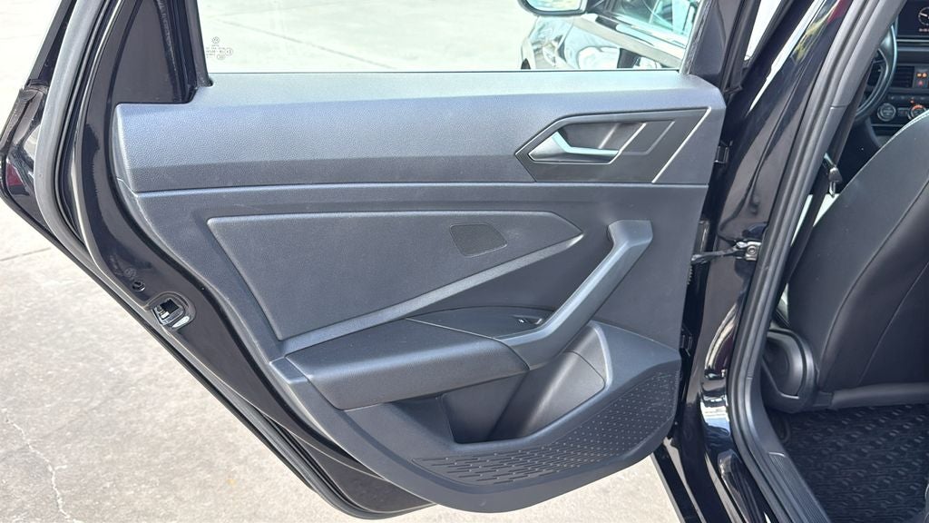 2019 Volkswagen Jetta R-Line