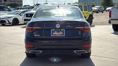 2019 Volkswagen Jetta R-Line