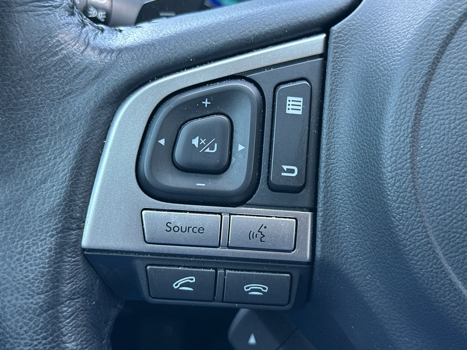 2015 Subaru Legacy 3.6R Limited