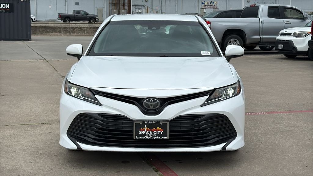 2018 Toyota CAMRY LE