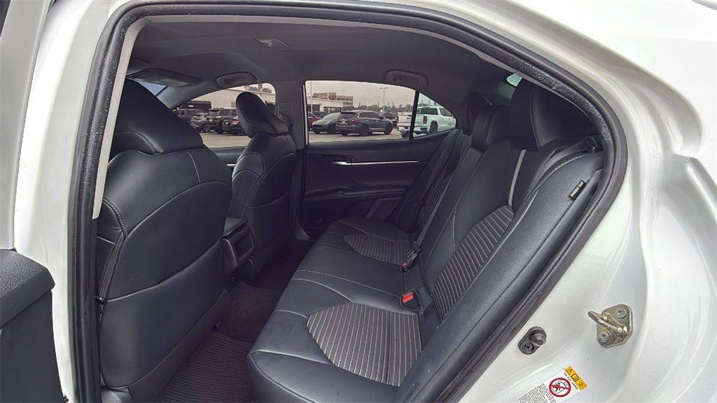 2019 Toyota CAMRY SE