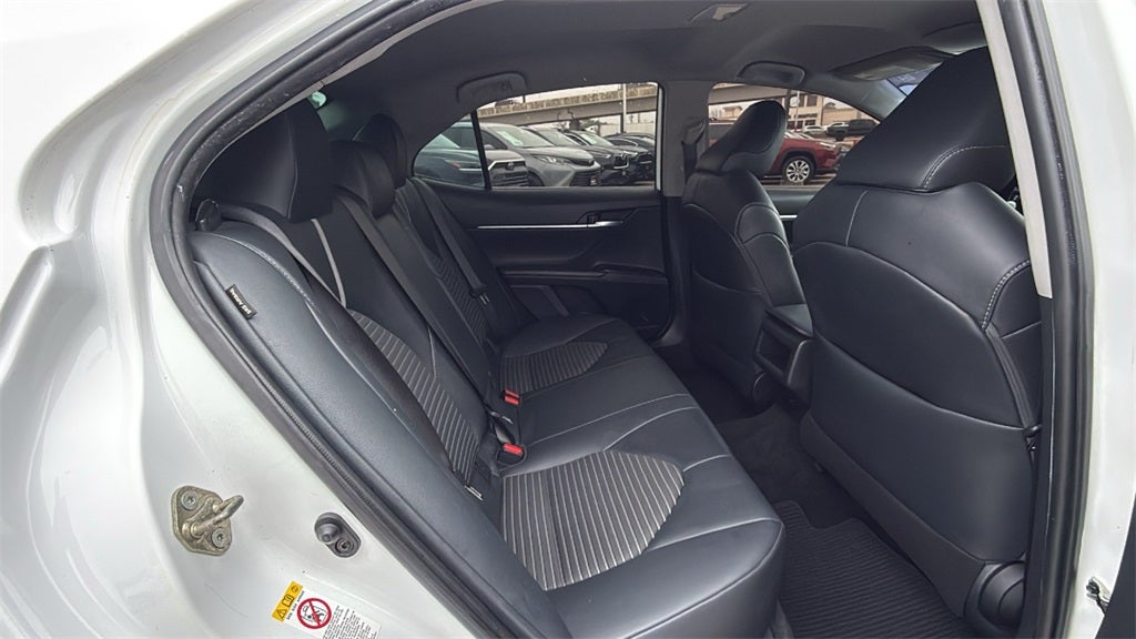 2019 Toyota CAMRY SE