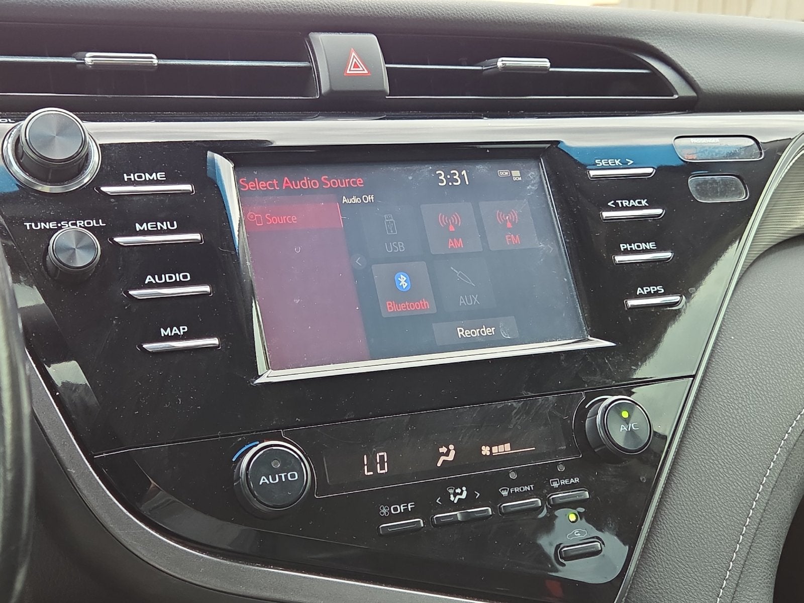 2019 Toyota Camry SE