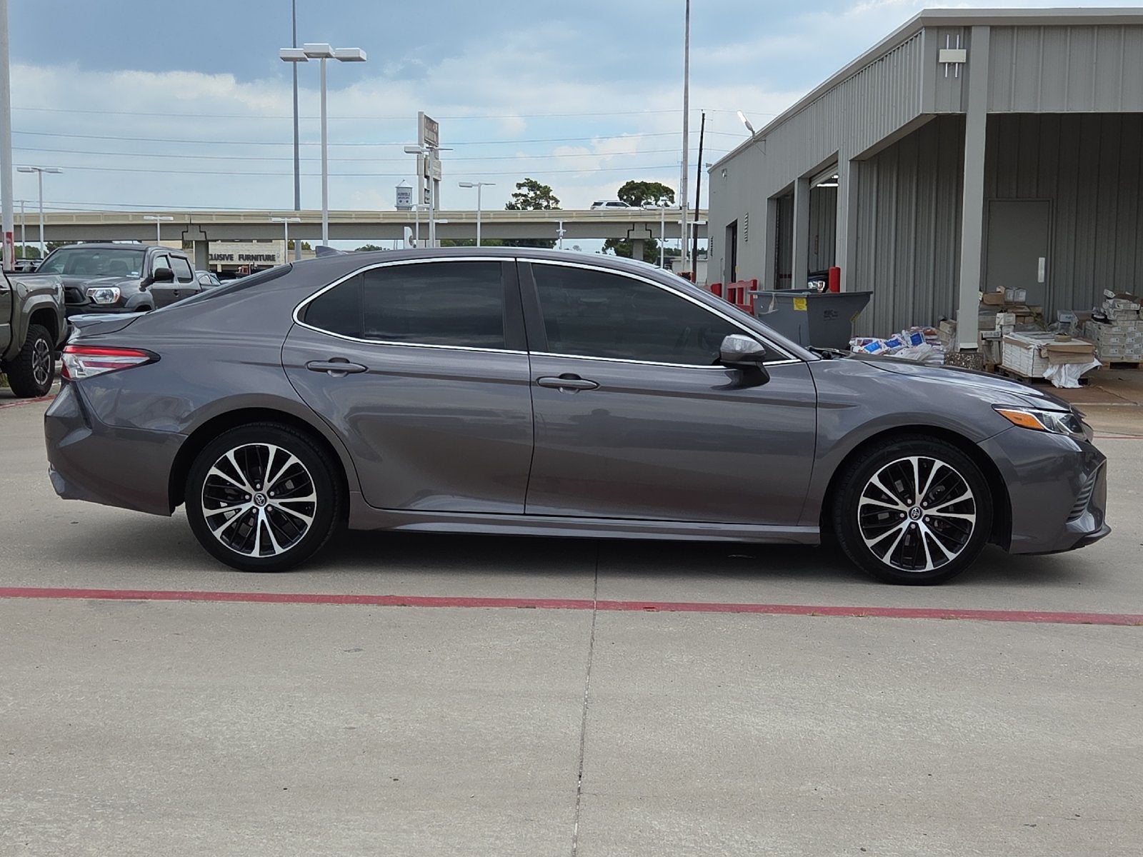 2019 Toyota Camry SE