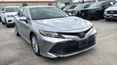 2019 Toyota CAMRY LE