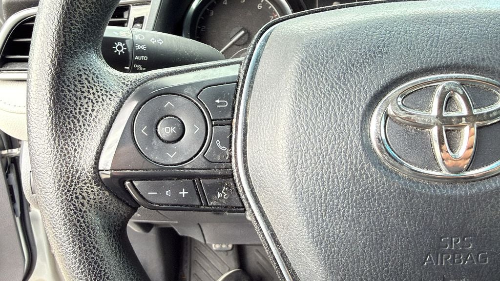 2019 Toyota CAMRY LE