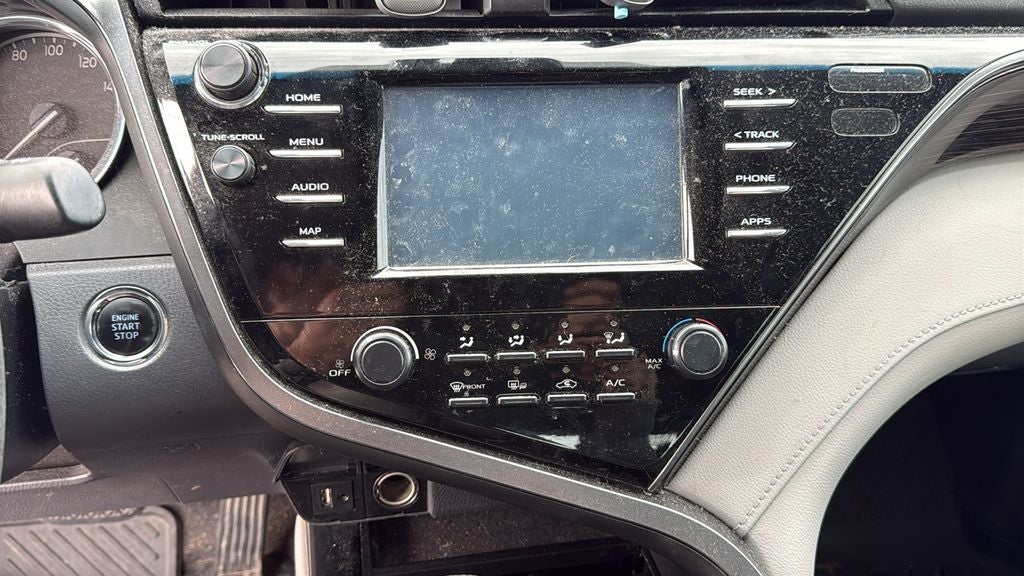 2019 Toyota CAMRY LE