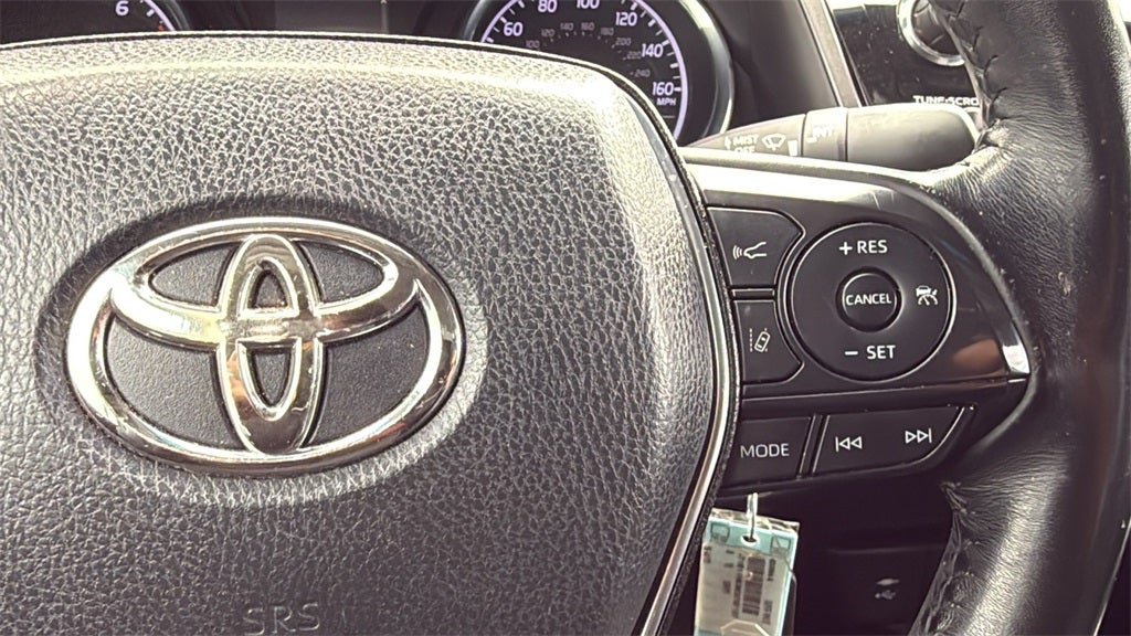 2019 Toyota CAMRY SE