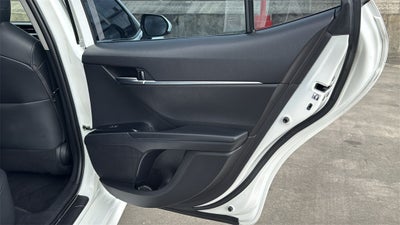 2019 Toyota CAMRY SE