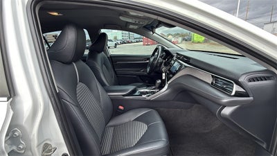 2019 Toyota CAMRY SE