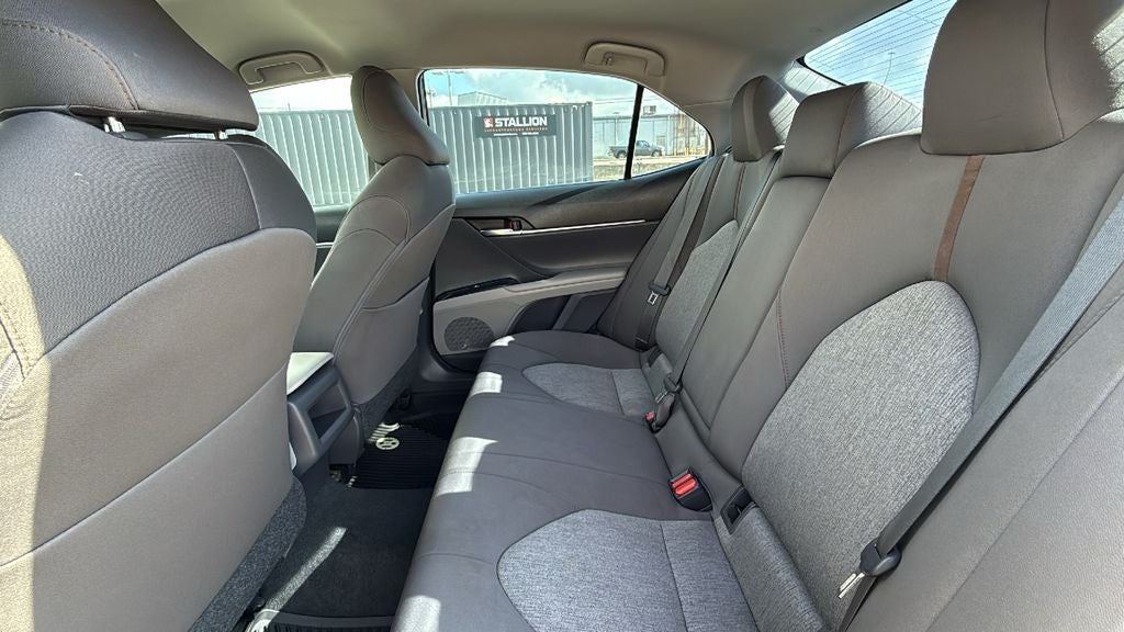 2019 Toyota CAMRY LE