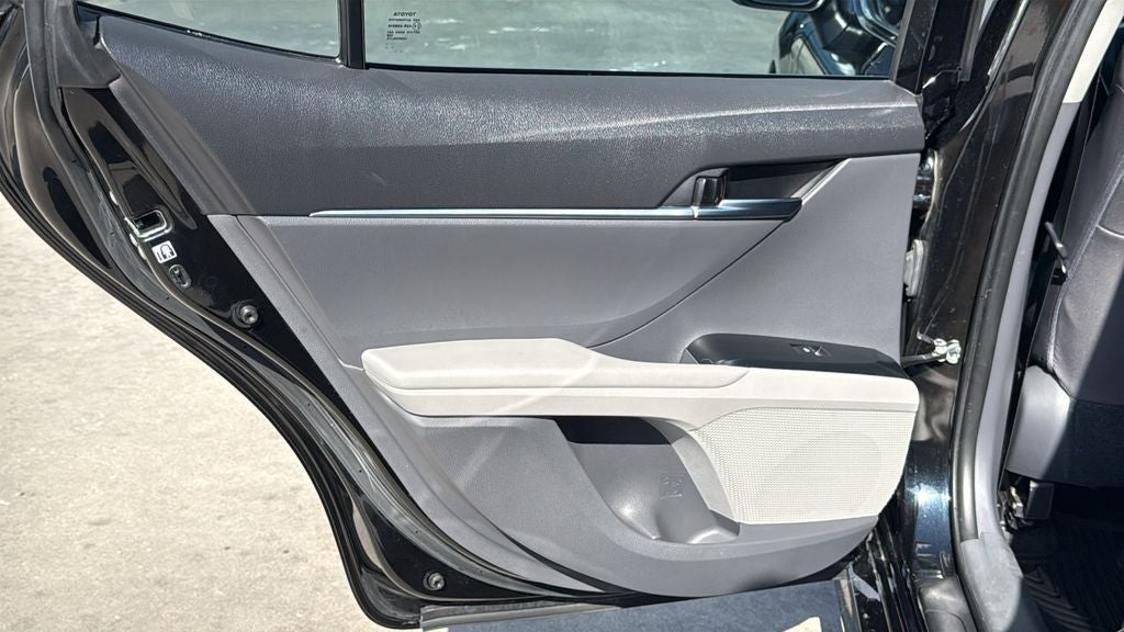 2019 Toyota CAMRY LE