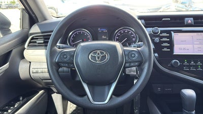 2019 Toyota CAMRY LE