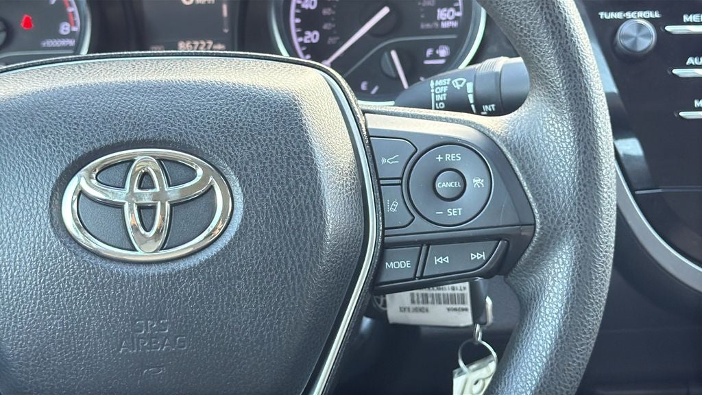 2019 Toyota CAMRY LE