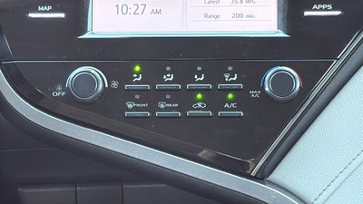 2019 Toyota CAMRY LE