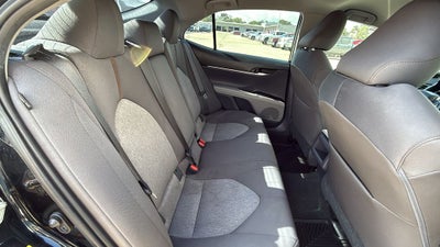 2019 Toyota CAMRY LE