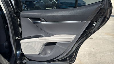 2019 Toyota CAMRY LE