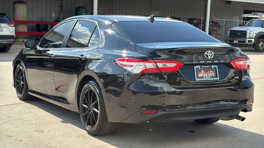2019 Toyota CAMRY LE