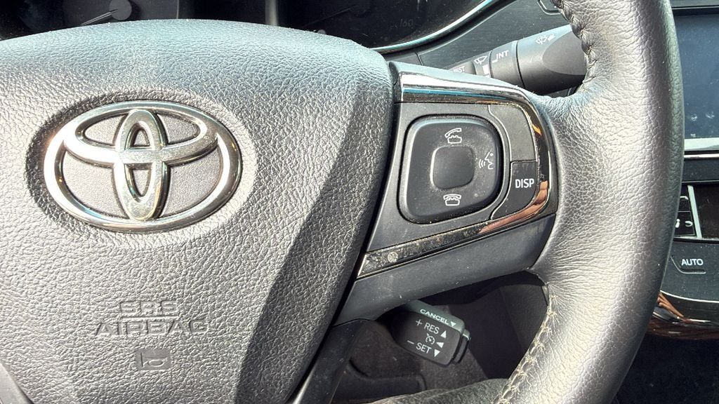 2015 Toyota AVALON HYBRID XLE Touring