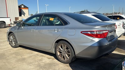 2016 Toyota CAMRY SE