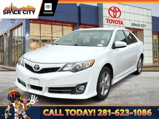 2014 Toyota CAMRY SE