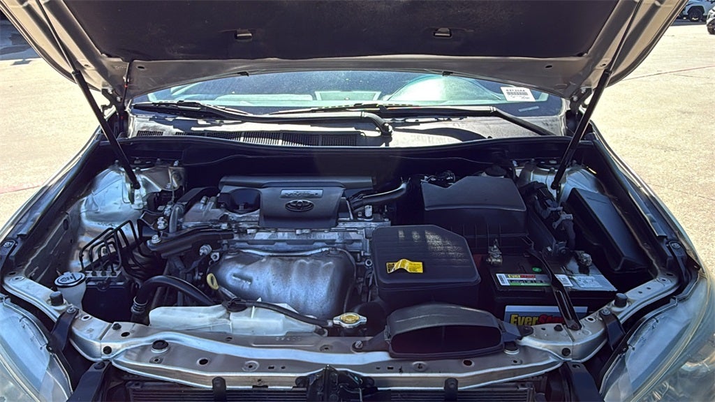 2015 Toyota CAMRY SE