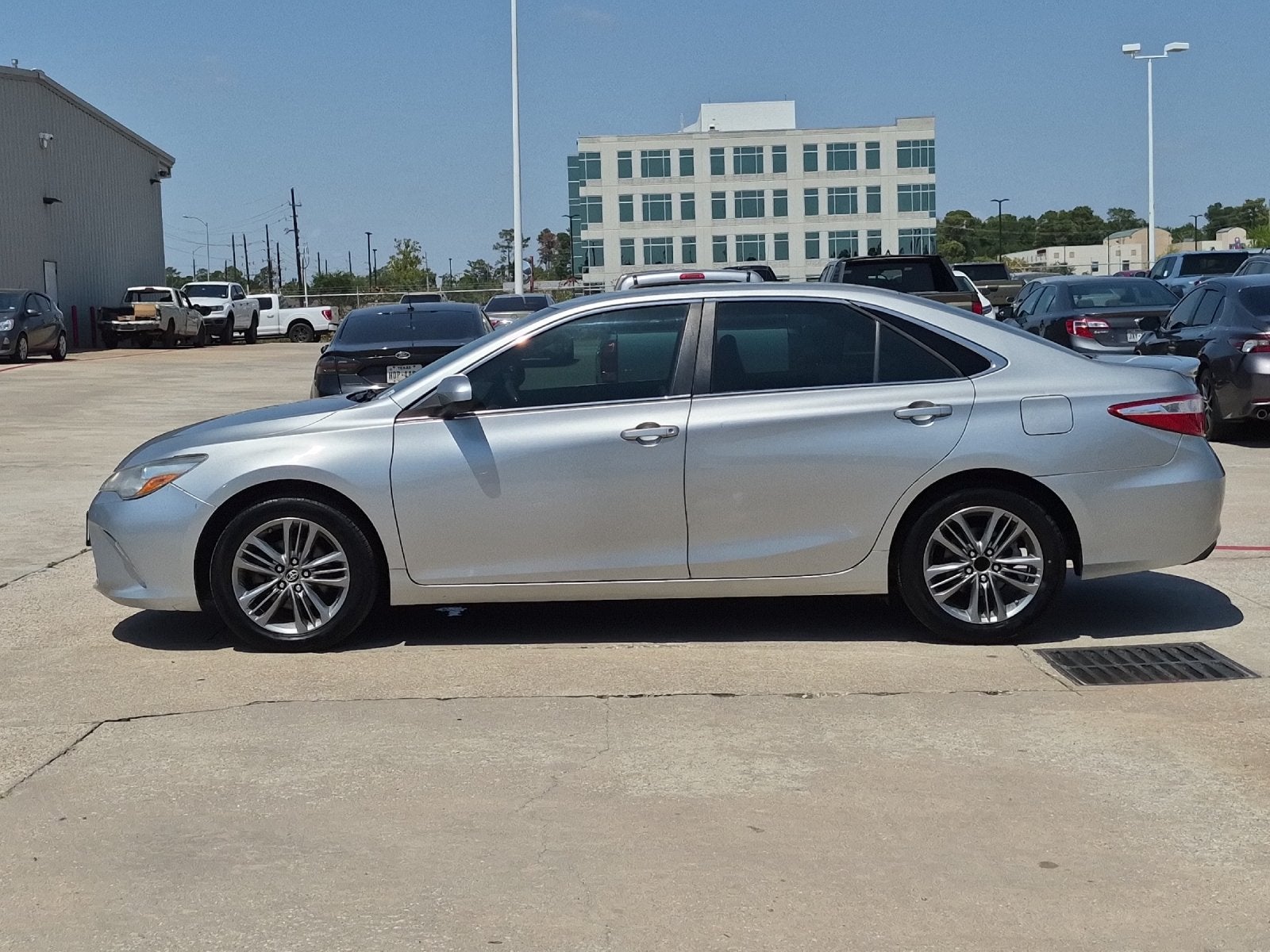 2017 Toyota Camry SE