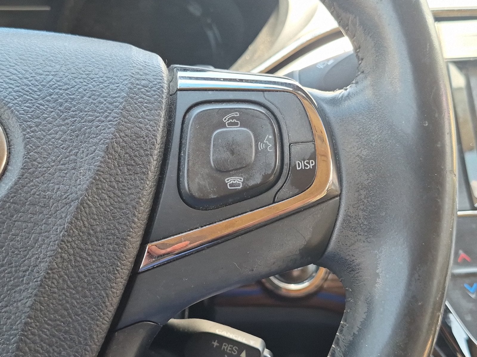 2015 Toyota AVALON Limited