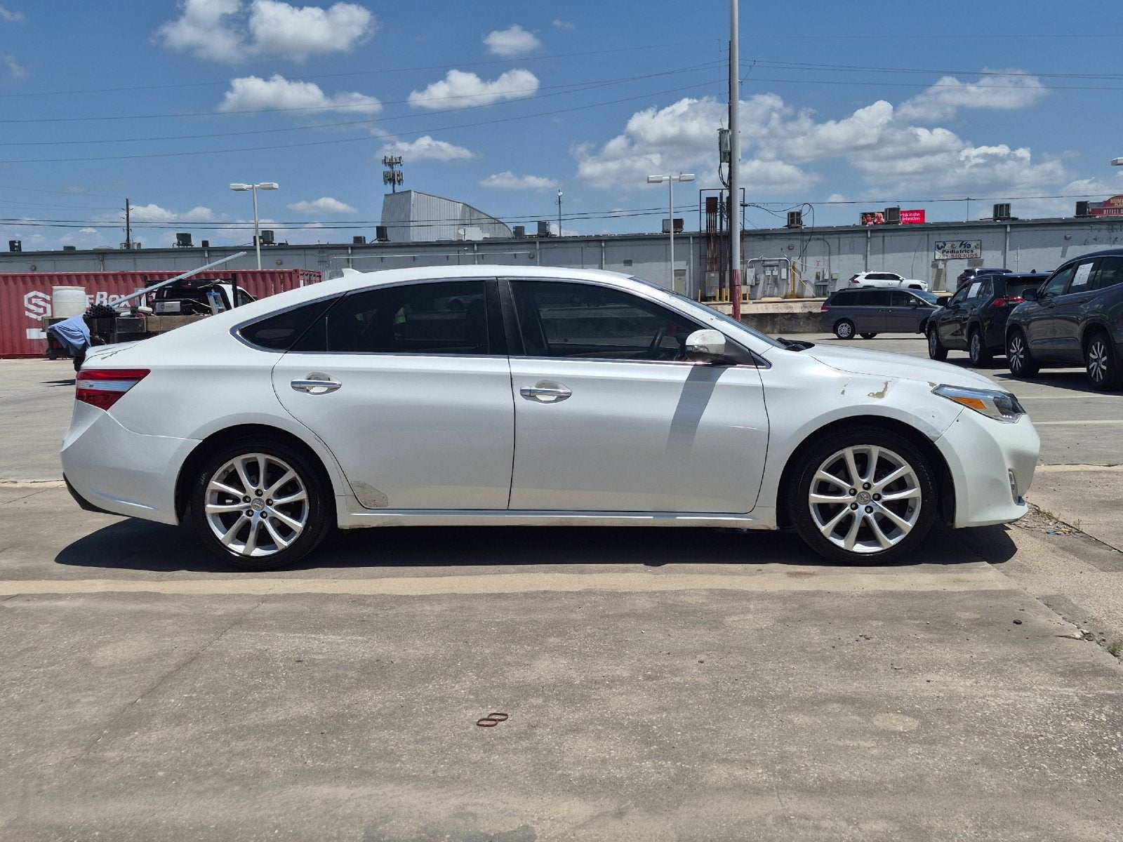 2015 Toyota AVALON Limited