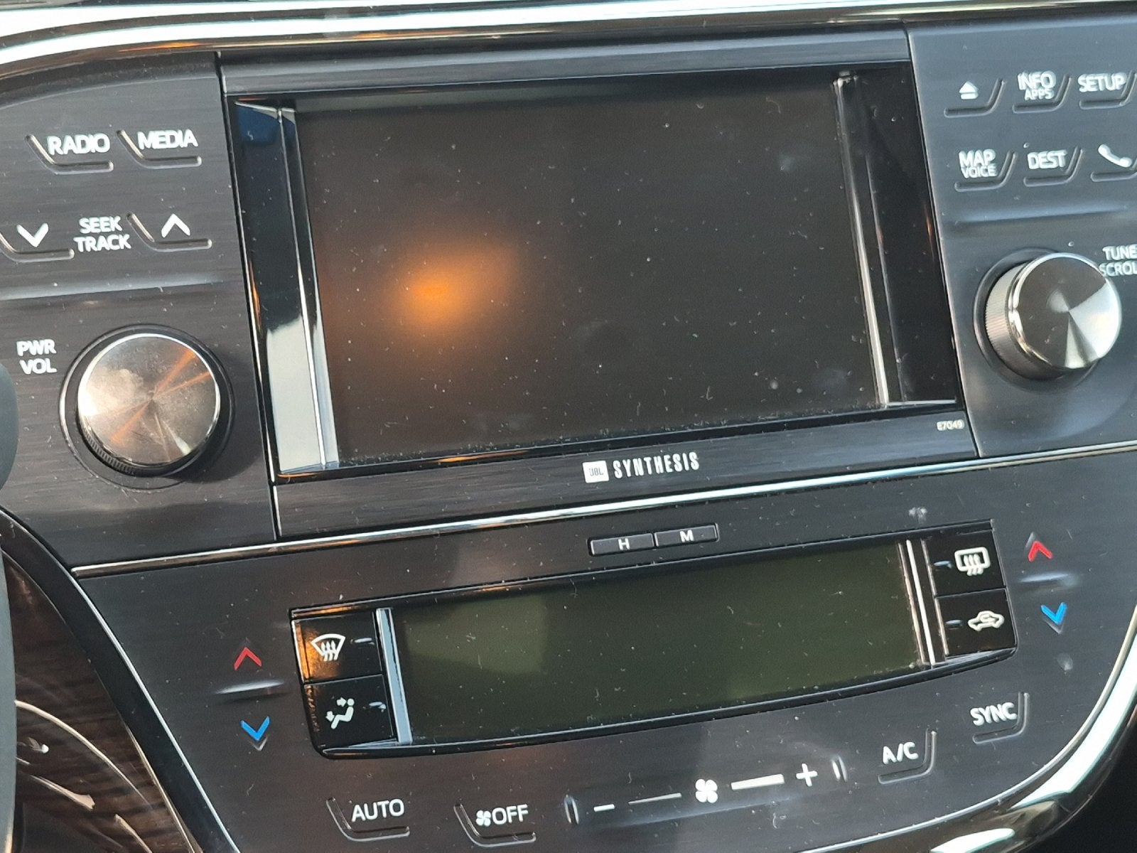 2014 Toyota AVALON Limited