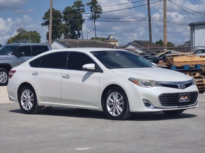 2014 Toyota AVALON XLE