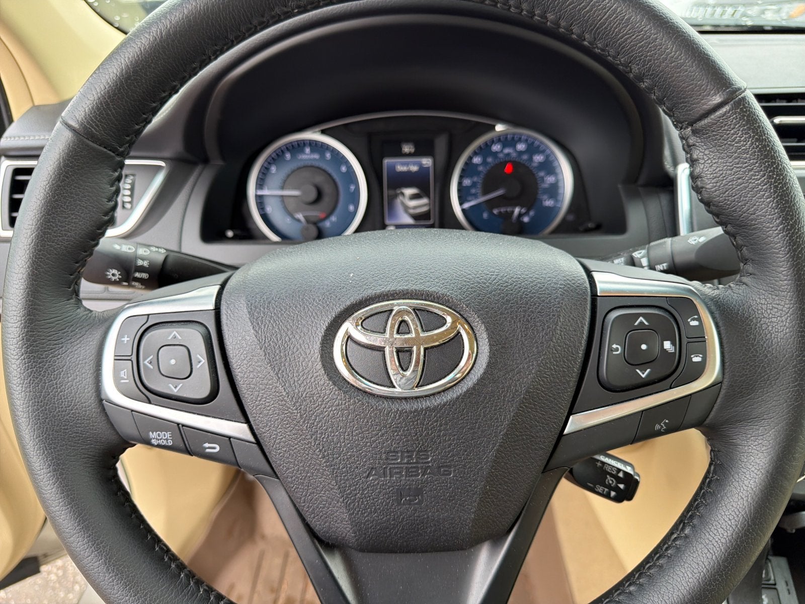 2015 Toyota CAMRY XLE