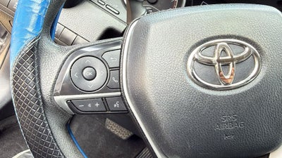 2022 Toyota CAMRY LE