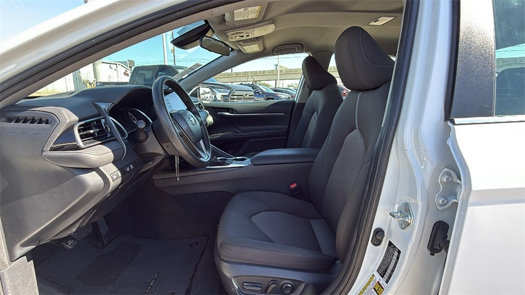 2024 Toyota CAMRY LE