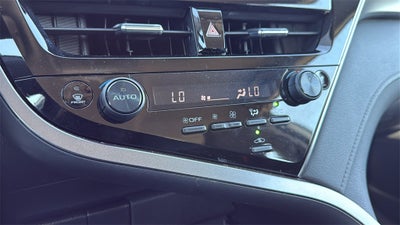 2024 Toyota CAMRY LE