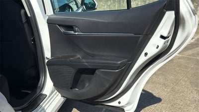 2024 Toyota CAMRY LE