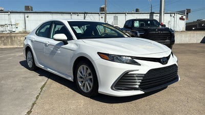 2024 Toyota CAMRY LE